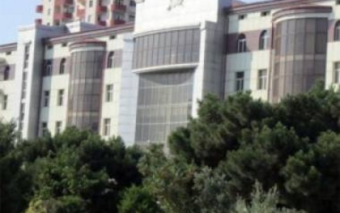 Ruhi xəstə özünü Hərbi Hospitalın damından atmaq istədi  