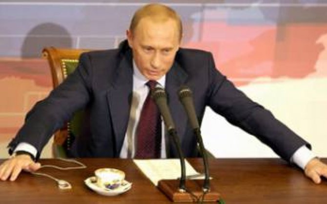 Putin əsəbiləşdi: “Mən sizi orada un şorbası üçün otuzdurmamışam” (VİDEO) 