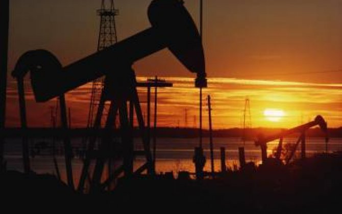 Azərbaycanda neft hasilatının azalması davam edir
 