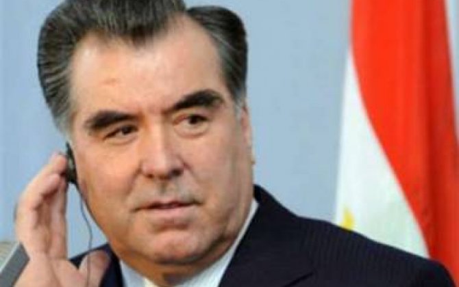 
Emomali Rahmon yenidən Tacikistan prezidenti seçilib 