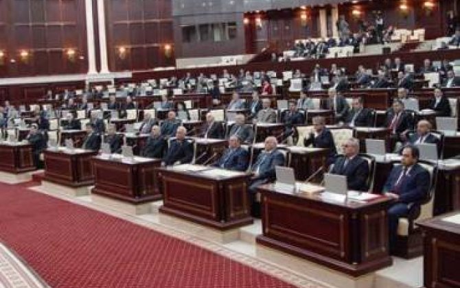
Parlament 2014-cü ilin büdcəsini qəbul etdi 