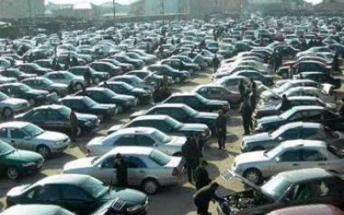 Azərbaycanın qadağası Gürcüstanın avtomobil bazarını çökdürdü 