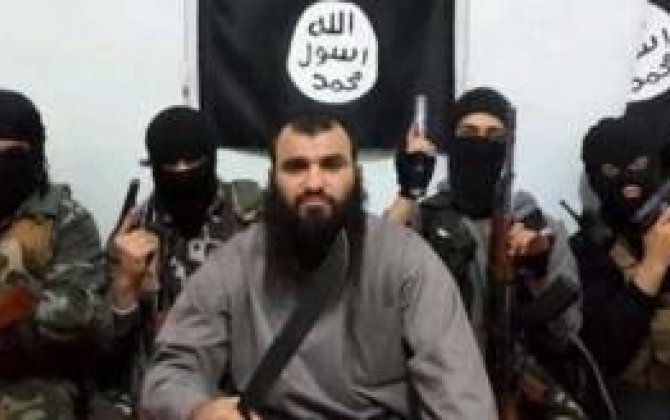İŞİD terrorçuları namazı qadağan etdi 