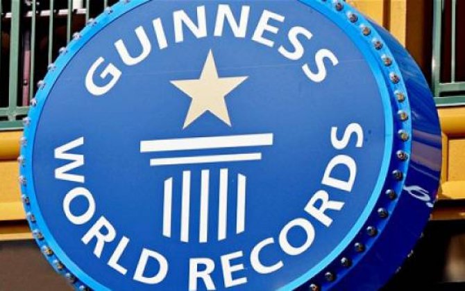 Yeni Ginnes rekordu - 1967 insan... 