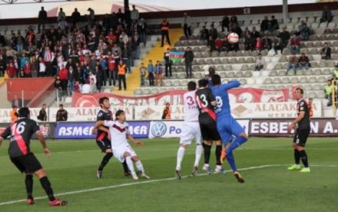 Tükiyədə azərbaycanlı futbolçuya dəstək ”“  VİDEO