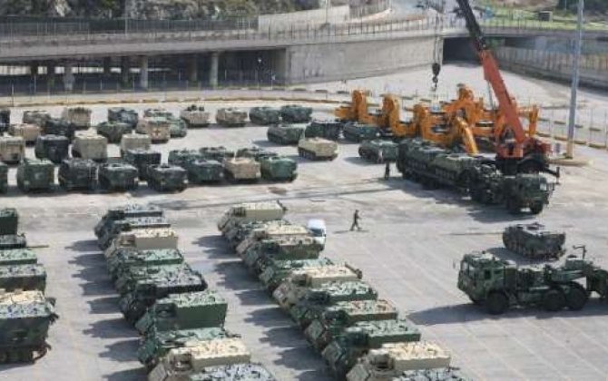 ABŞ Yunanıstan ordusuna 500 zirehli transportyor hədiyyə edib 