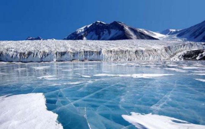 Rusiyanın iki deputatı Antarktidada yoxa çıxdı 
