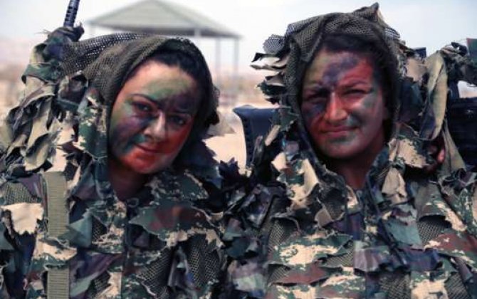 Ordumuzun snayper qadınları danışdı: 