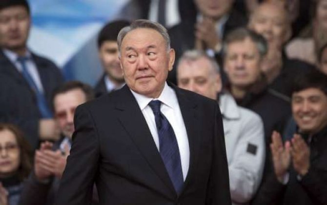 Nazarbayev liftdə qaldı 
 - Kuryoz hadisə