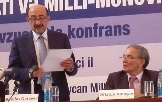“Jurnalistlər istənilən şəxs barədə yazmaqda azaddır“  - Nazir