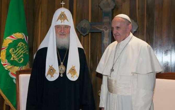 Patriarx ilk dəfə Papa ilə görüşdü ”“  FOTO