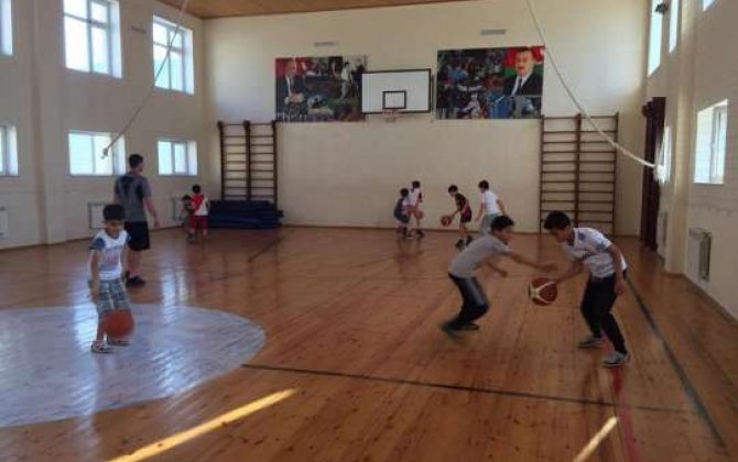 Gənclər Fondunun dəstəyi ilə məktəblilər arasında basketbol yarışı keçirilir 