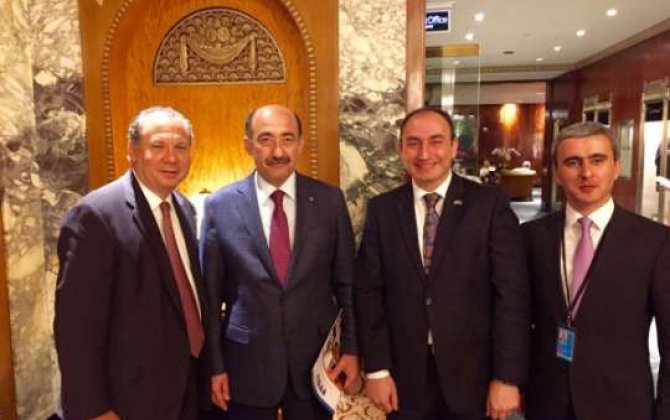 Əbülfəs Qarayev Etnik Anlaşma Fondunun prezidenti ilə görüşdü 
