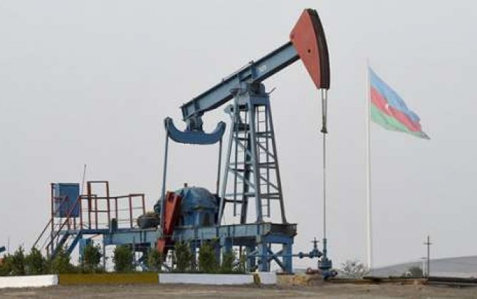 Azərbaycan nefti 50 dollar civarında satılır 