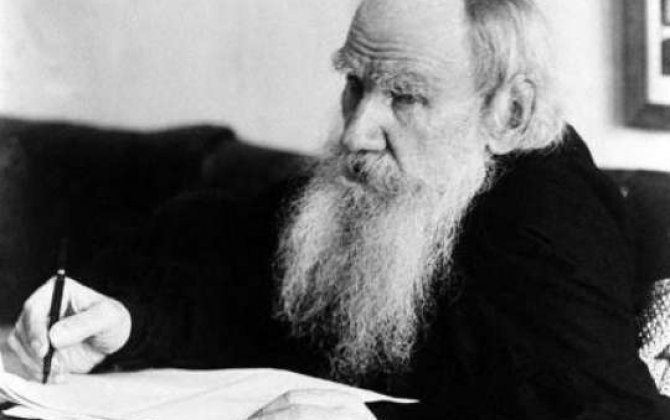 Rusiyadan şok: “Tolstoy dərsliklərdən çıxarılsın” 