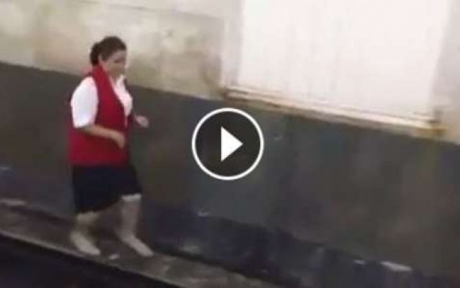 Bakı metrosunda qəribə olay  -Video