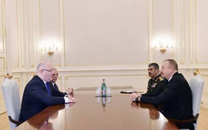 İlham Əliyev Gürcüstan müdafiə naziri ilə görüşdü
 