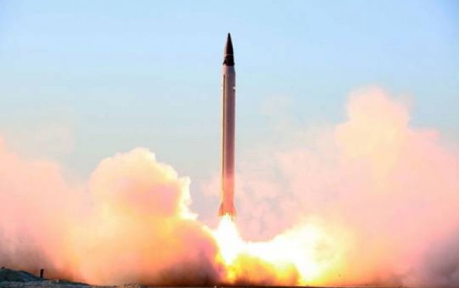 İran 2018-ci ildə raket sınaqlarının sayını iki dəfə artırıb
 