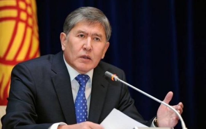 Almazbek Atambayev: 