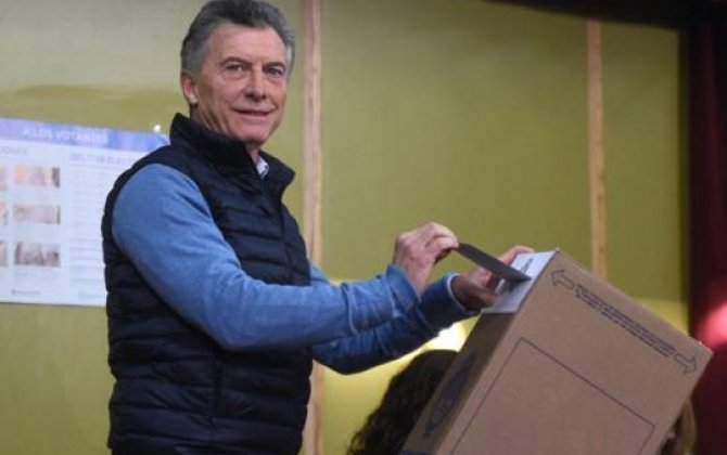 Argentina Prezidenti yeni maliyyə naziri təyin etdi 