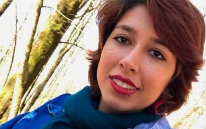 İranda qadın hüquq müdafiəçisi hicabdan imtina etdiyi üçün 15 il həbs cəzası aldı 