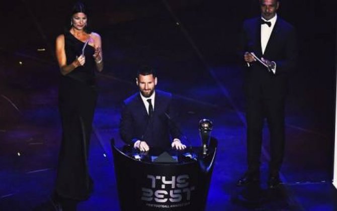 Messi 6-cı dəfə ən yaxşı futbolçu adına layiq görüldü - FOTO 
