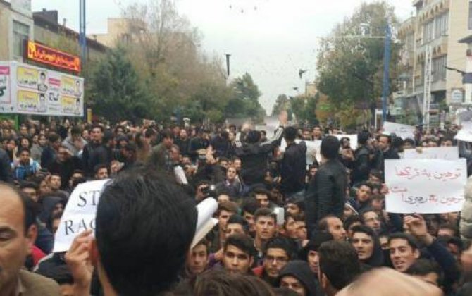 İranda etirazlar:  helikopterdən atəş açıldı - VİDEO