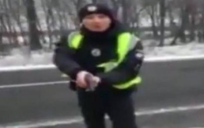Ukrayna polisi “TIR” sürücüsünə silah çəkdi  - Korrupsiyanın tüğyan etdiyi ölkə...