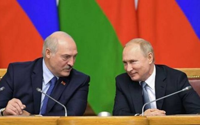 Putinlə Lukaşenkonun danışıqları zamanı işıq sönüb 