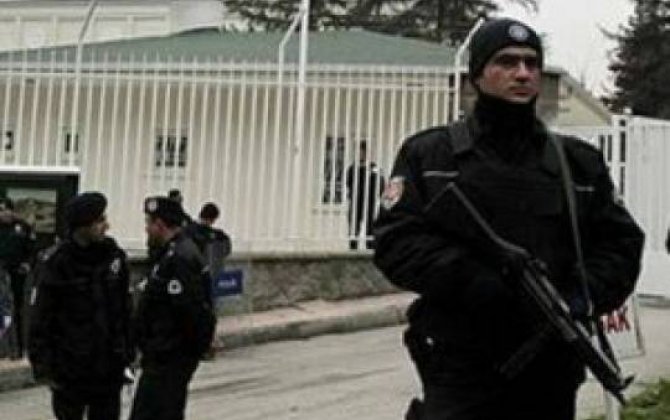 Türkiyədə banka silahlı hücum - bankın əməkdaşlarını girov götürüldü