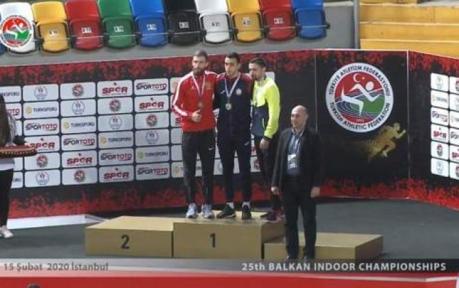 Nazim Babayev Balkan ölkələrinin çempionatında qızıl medal qazanıb 