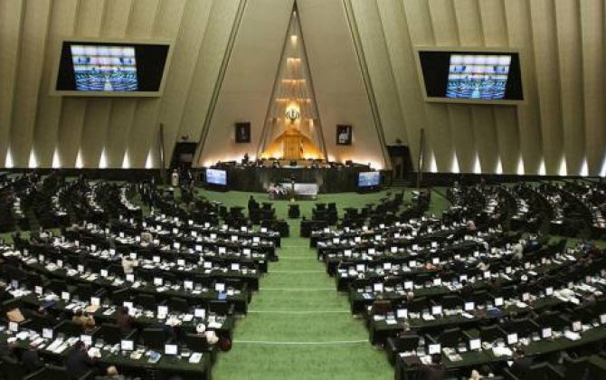 İran parlamentinə 2 erməni deputat seçiləcək 