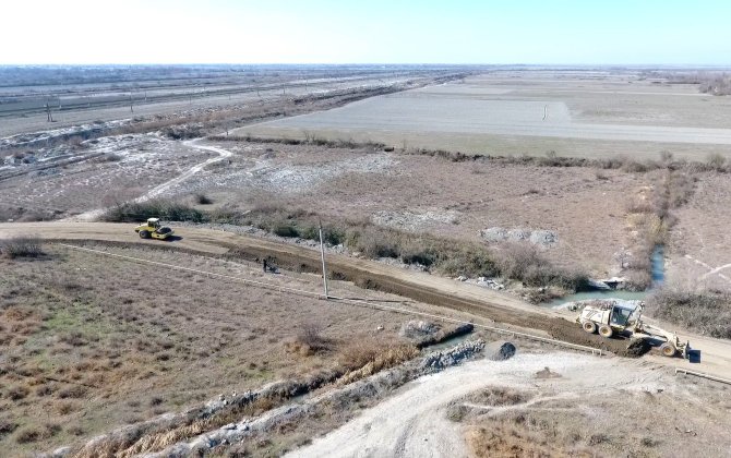 Ucar rayonunda Müsüslü, Təzə Şilyan və Boyat kəndlərinin yollarını yenidən qurulur
 -FOTOLAR