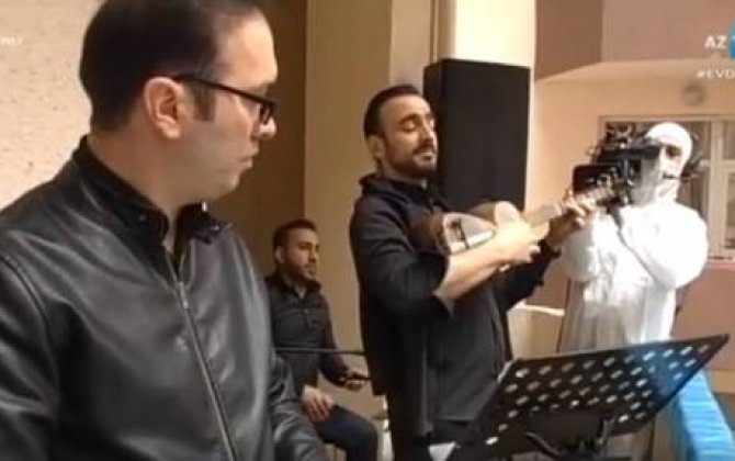 Məşhur tarzən Şəhriyar İmanov eyvanda canlı konsert verdi -  VİDEO