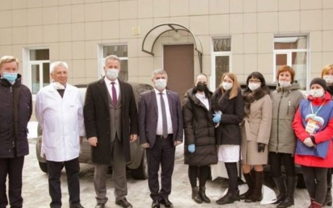 Азербайджанская диаспора передала продукты медикам Мурманска