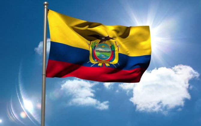 Власти Эквадора продлили на месяц режим чрезвычайного положения в связи с коронавирусом