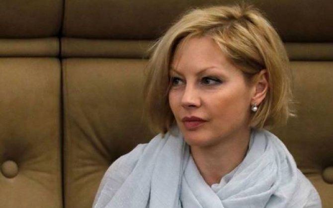 Rusiyalı aktrisa koronavirusa yoluxdu 
