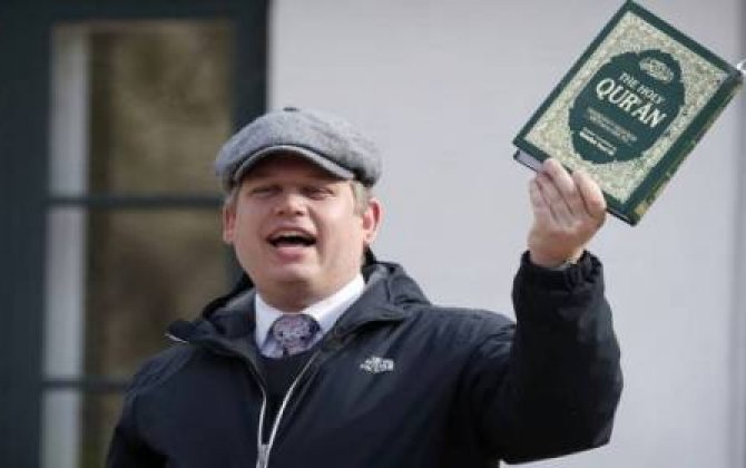 Bu yaramaz Avropa(!) siyasətçisi növbəti dəfə  Quran nüsxəsini yandırmağa hazırlaşır...- RƏZALƏT 