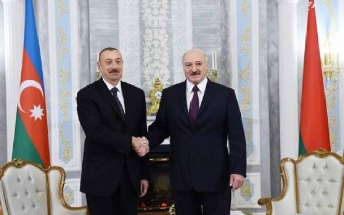 İlham Əliyev Aleksandr Lukaşenkoya zəng etdi