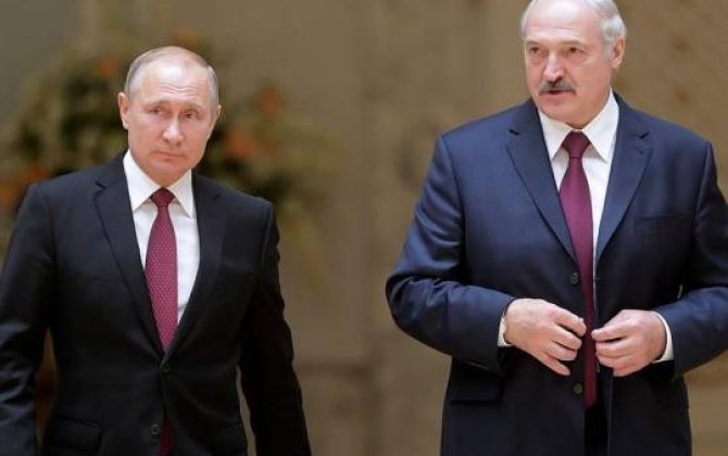 Putin Lukaşenko ilə görüşməyə tələsmir 