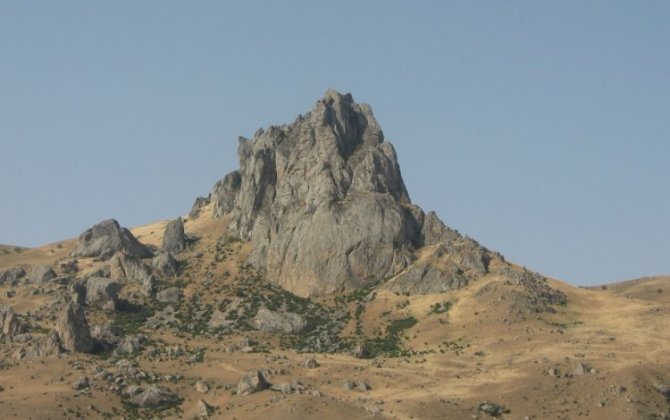 Заповедник «Гора Бешбармаг» включен в перечень историко-культурных памятников