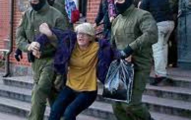 На субботних акциях протеста в Беларуси задержали почти 70 человек