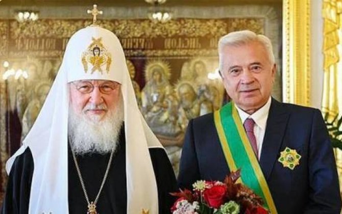 Azərbaycanlı milyarder Rus Kilsəsinin ordenlərinə layiq görüldü...-FOTO