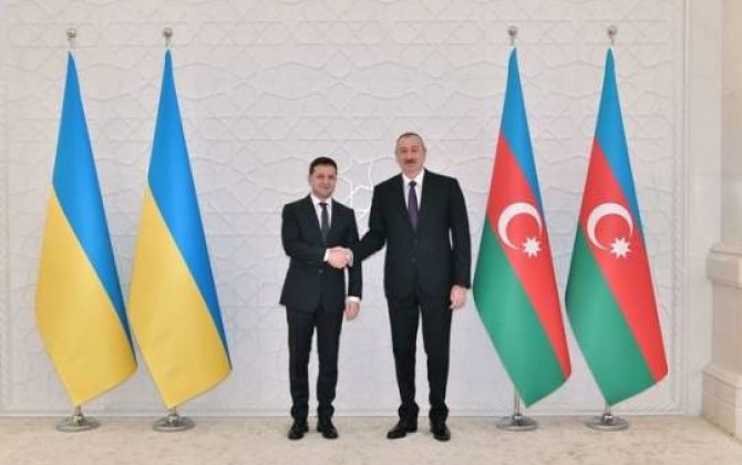 Azərbaycan və Ukrayna Prezidentləri arasında telefon danışığı olub 