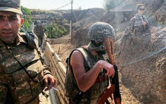 Ermənistan ordusu döyüş bölgəsində hərbçi çatışmazlığına görə manekenlərdən istifadə edir 