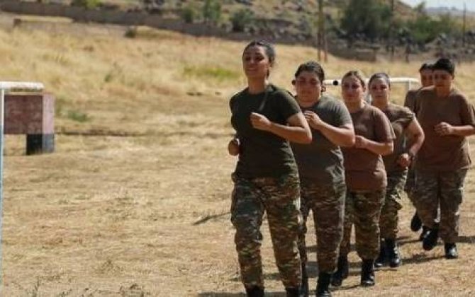 Erməni qadınların ordu təlimləri gülüş doğurdu - rn VİDEO