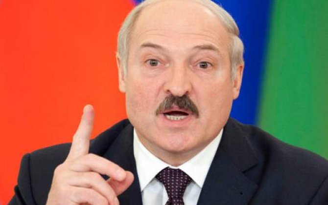Lukaşenko prezidentlikdən gedəcəyini açıqladı 