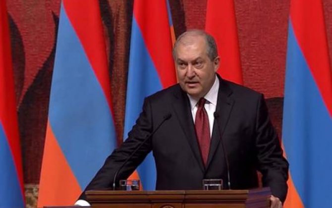 Ermənistan prezidenti Rusiyadadır