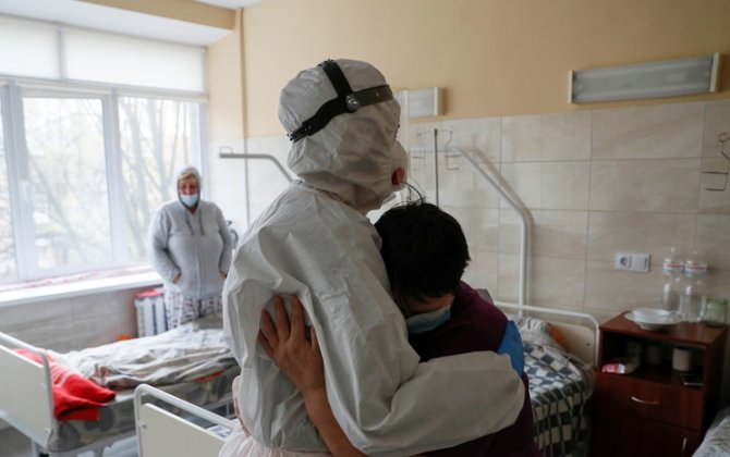 На Украине выявили более 11 тысяч случаев коронавируса за сутки