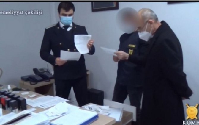 Кадры задержания директора Масаллинской центральной районной больницы